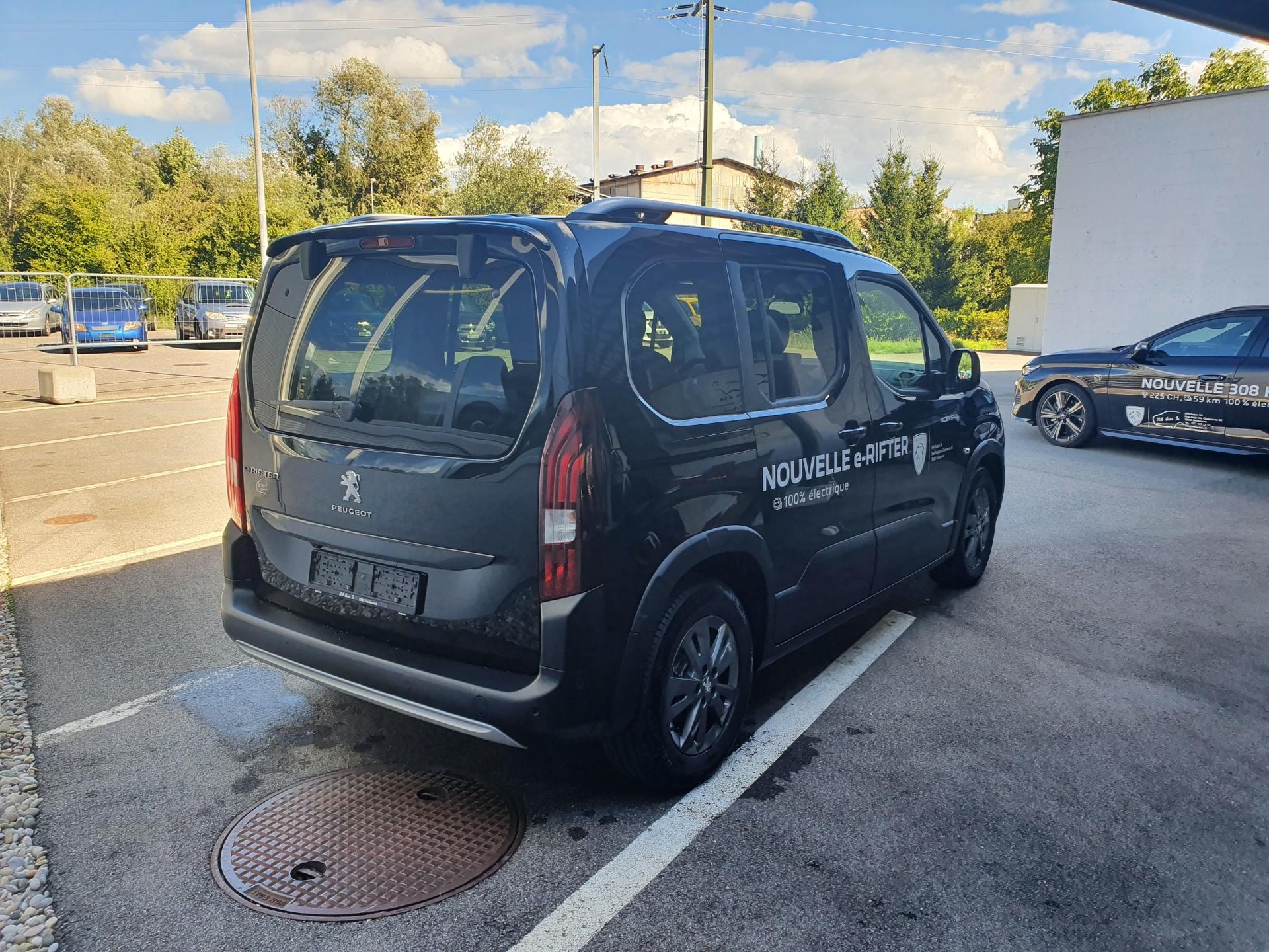 PEUGEOT Rifter Elektro 136 AllPac-image-1