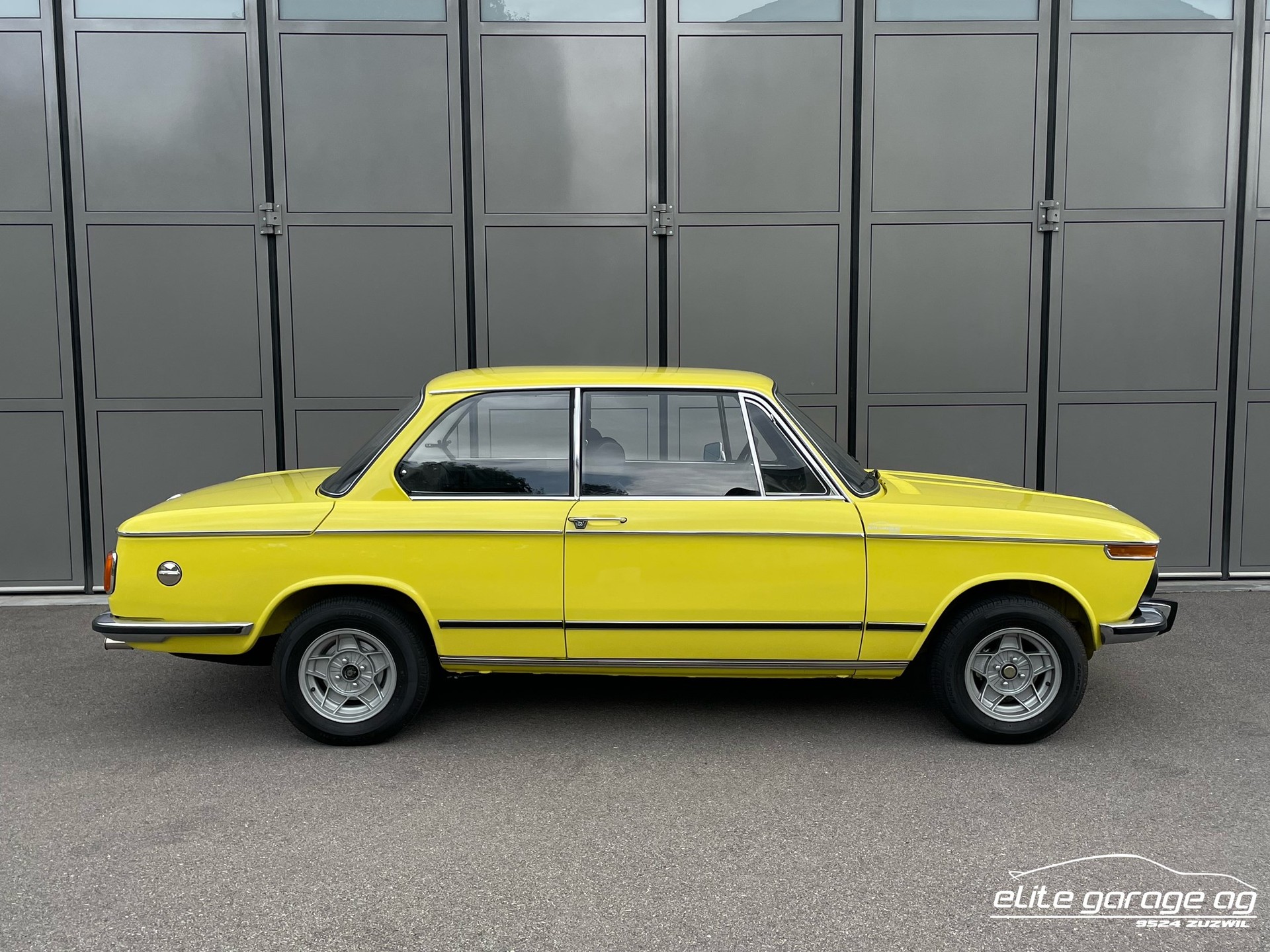 BMW 2002 tii-image-5