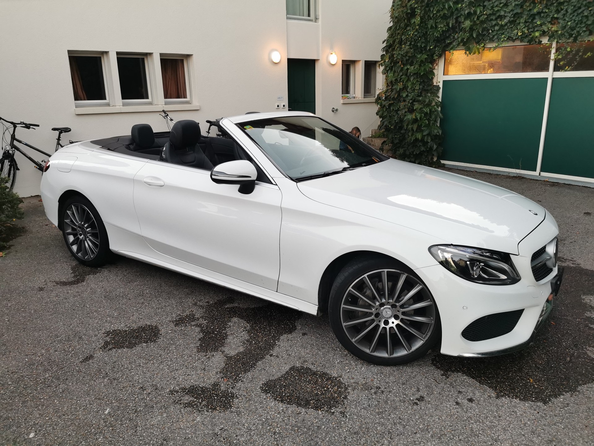 MERCEDES-BENZ C 200 Cabriolet AMG Line 4Matic 9G-Tronic-image-0