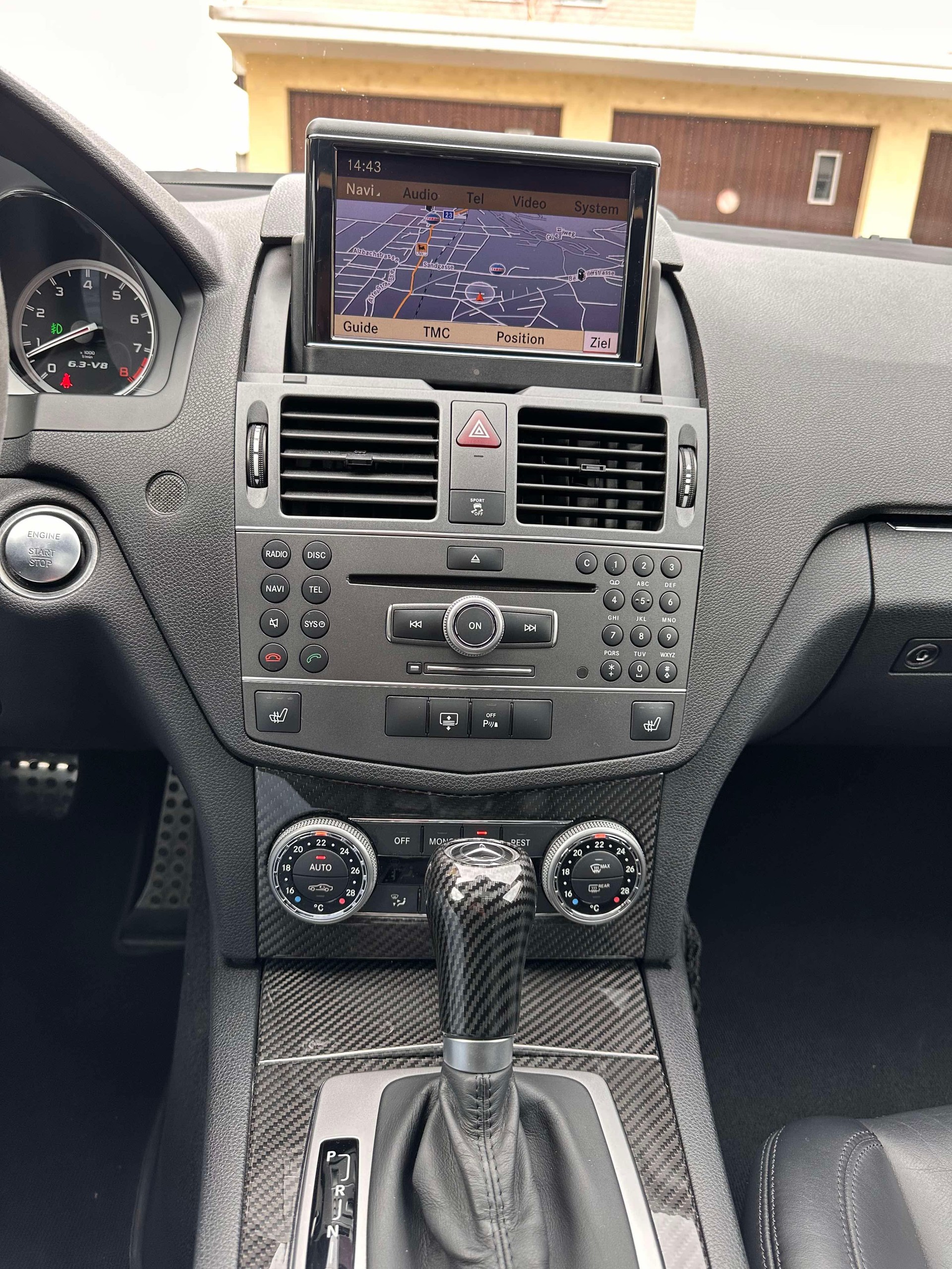 MERCEDES-BENZ C 63 AMG Avantgarde 7G-Tronic-image-8
