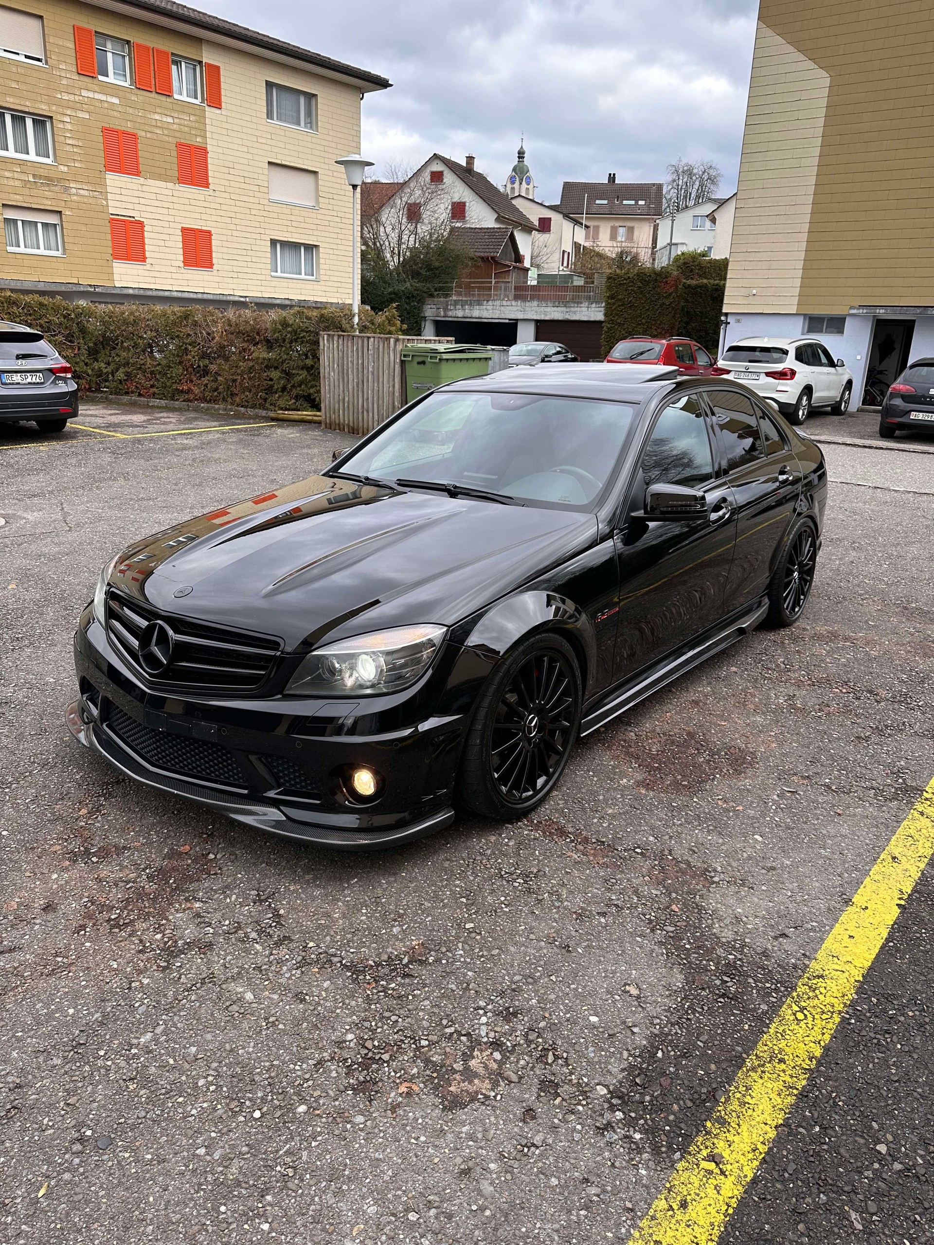 MERCEDES-BENZ C 63 AMG Avantgarde 7G-Tronic-image-2