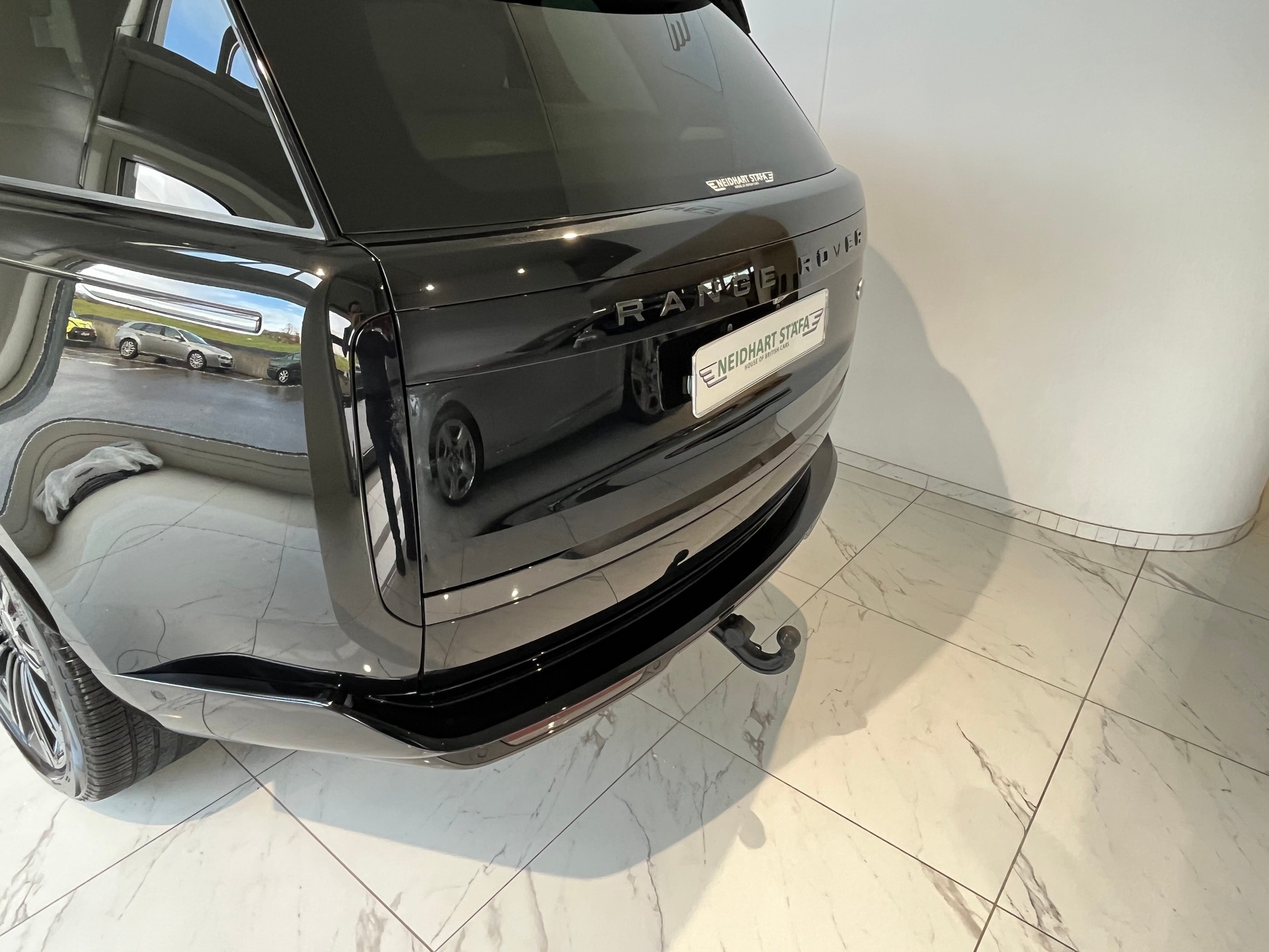 LAND ROVER Range Rover P530 4.4 V8 First Edition Automatic-image-5