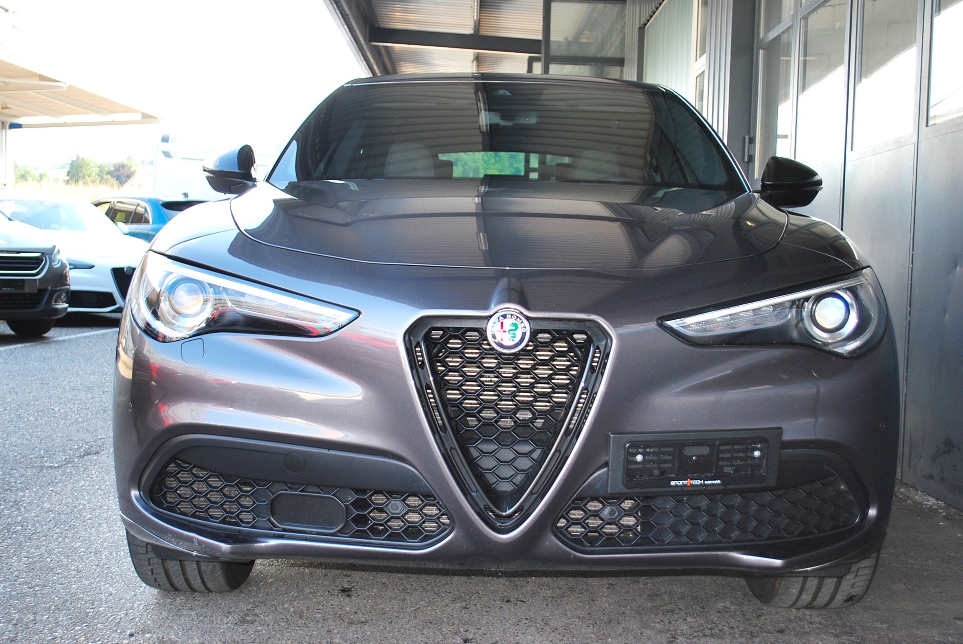 ALFA ROMEO Stelvio 2.0 Veloce Q4 Automatic-image-1