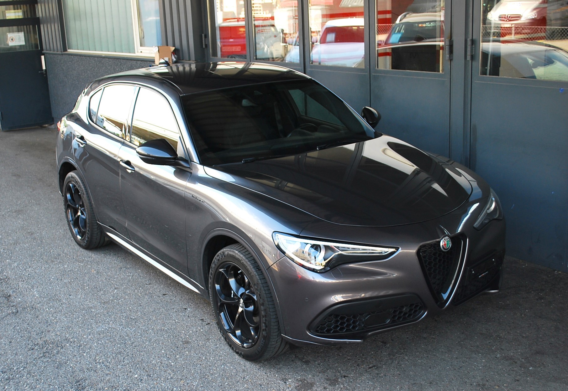 ALFA ROMEO Stelvio 2.0 Veloce Q4 Automatic-image-5
