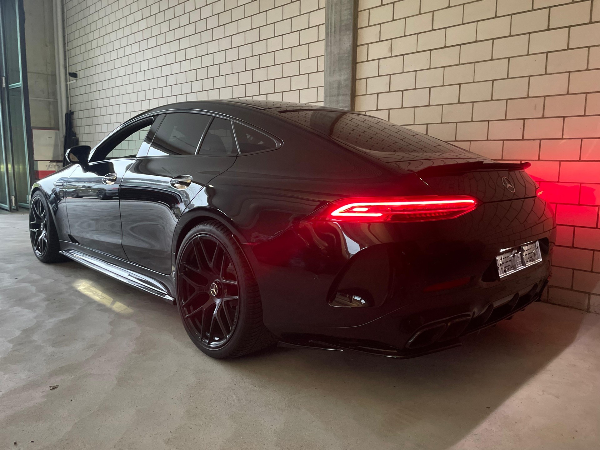 MERCEDES-BENZ AMG GT 4 63 S 4Matic+ Speedshift MCT MAXTON Bodykit-image-2
