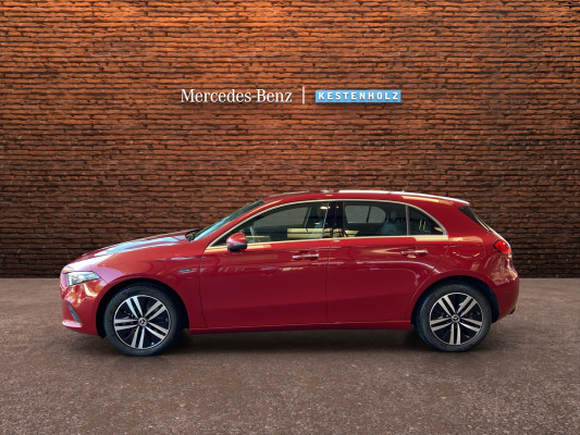 MERCEDES-BENZ A 250e Progressive-image-3