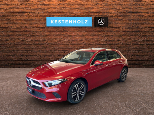 MERCEDES-BENZ A 250e Progressive-image-0