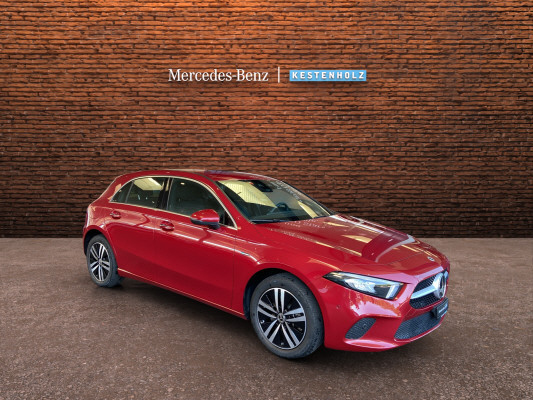 MERCEDES-BENZ A 250e Progressive-image-1