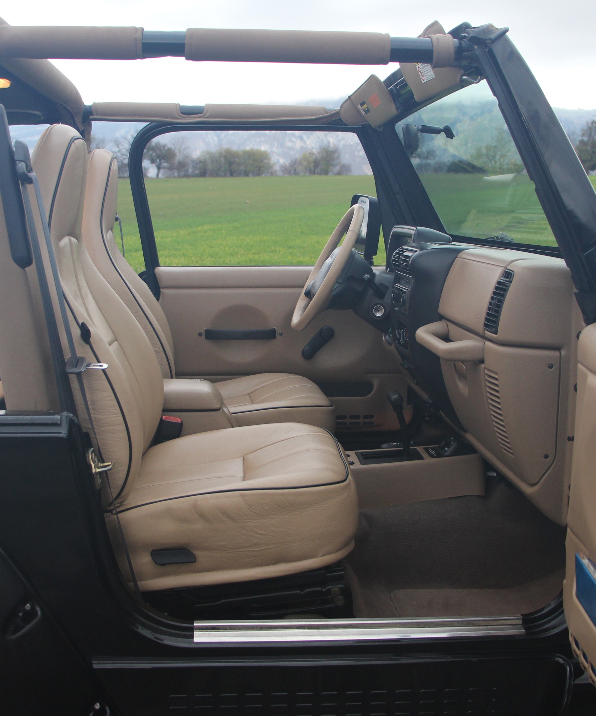 JEEP Wrangler 4.0 Sport Hardtop-image-10