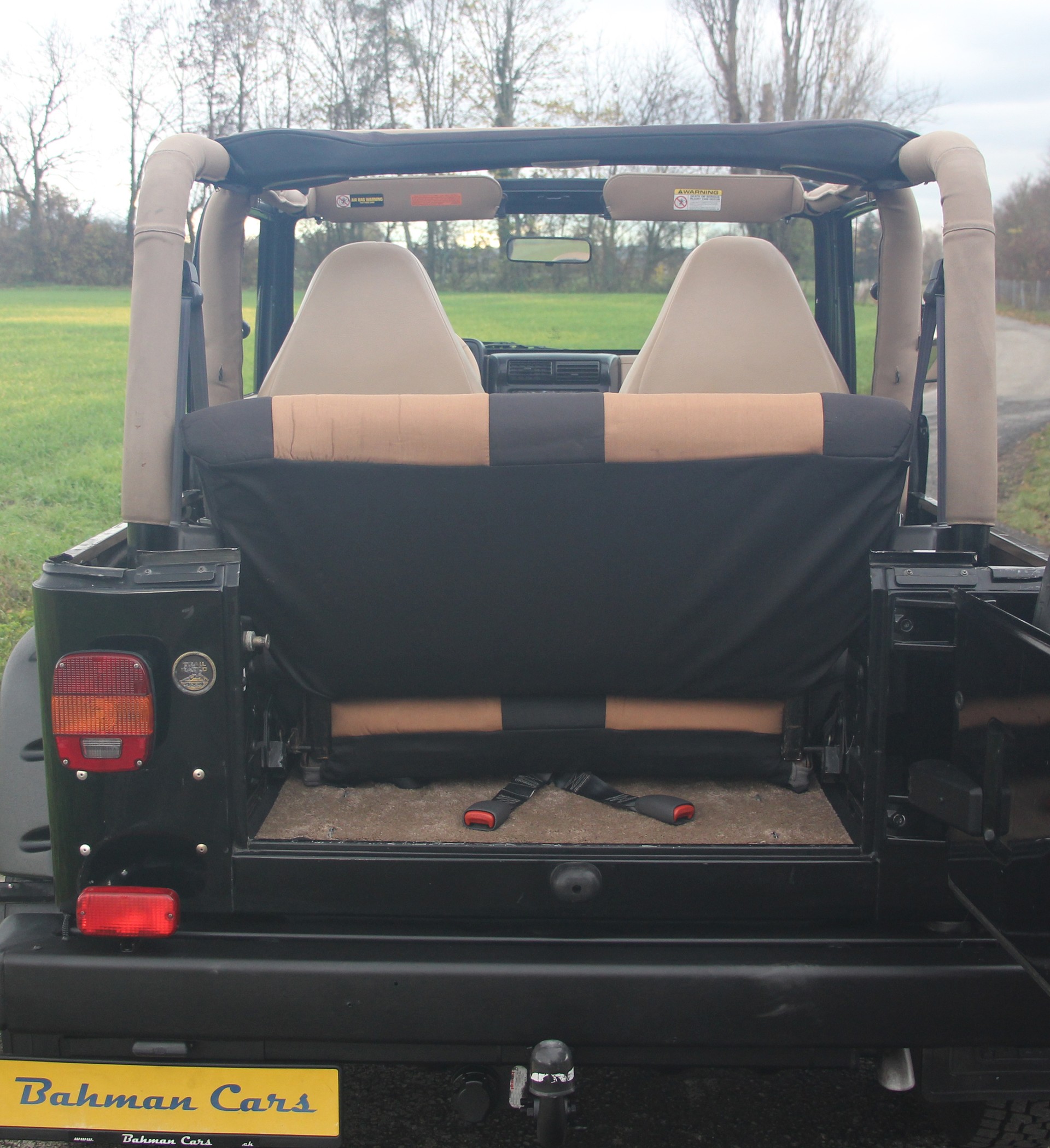 JEEP Wrangler 4.0 Sport Hardtop-image-13
