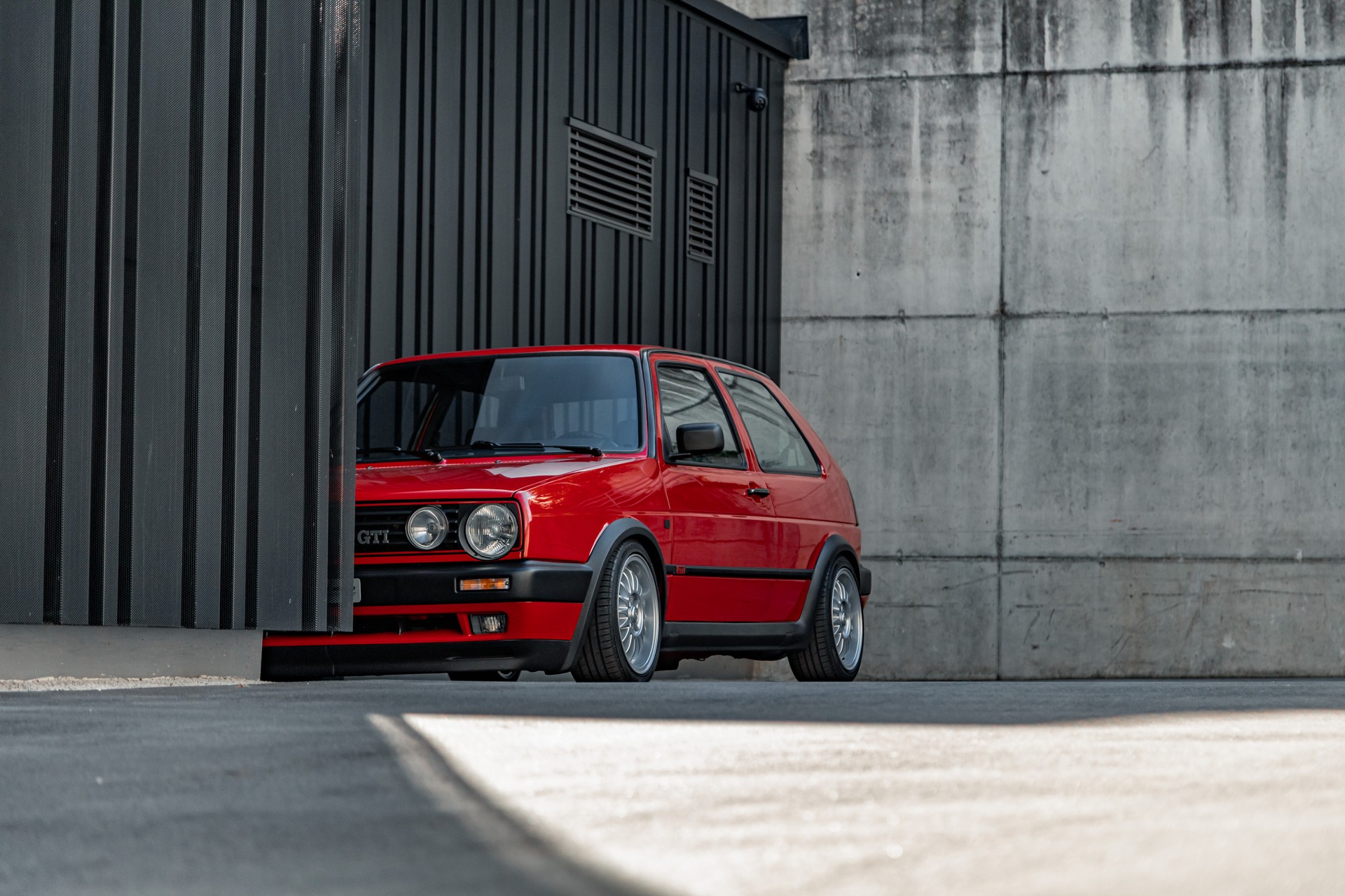 VW Golf 1800 GTI-image-28