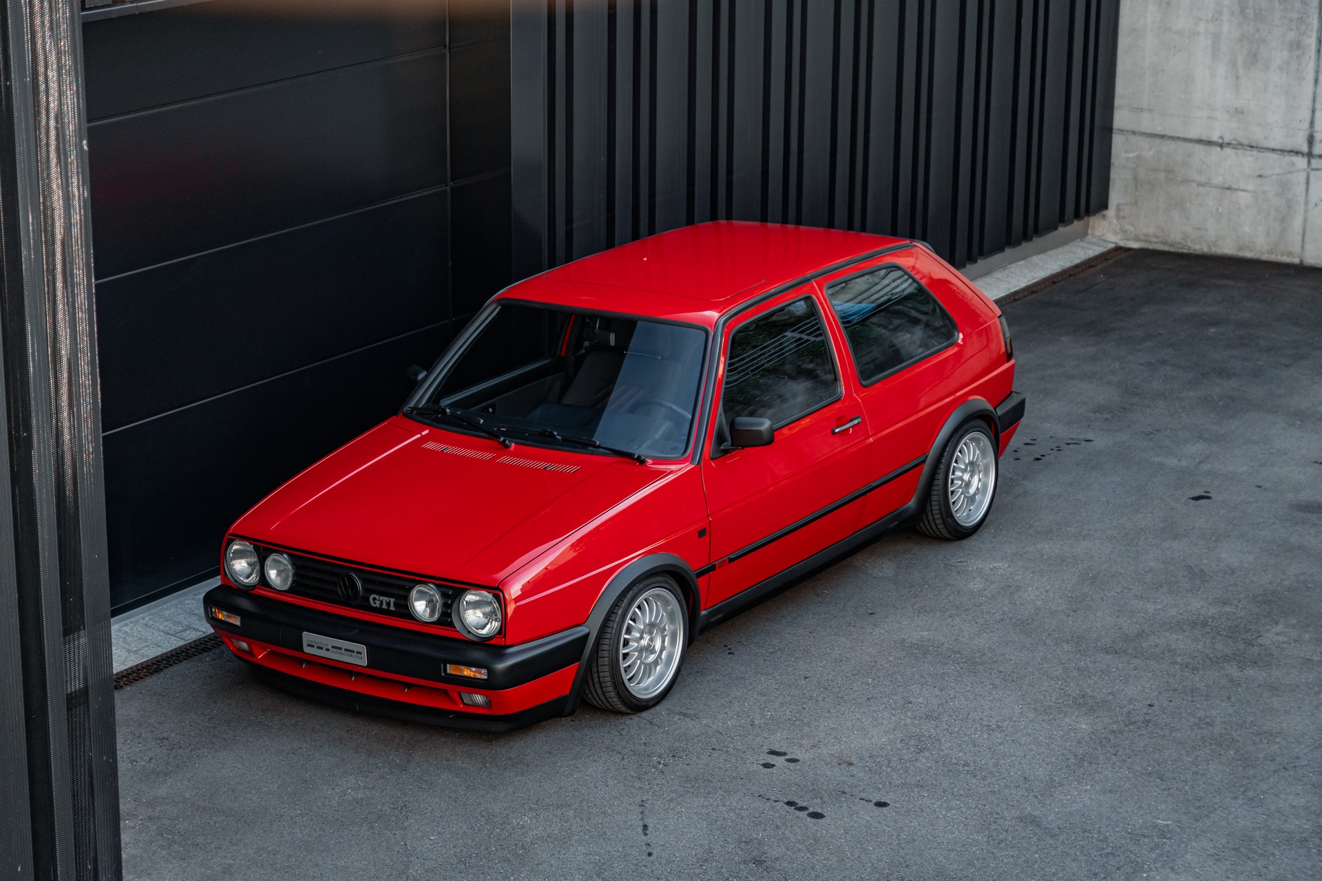 VW Golf 1800 GTI-image-26
