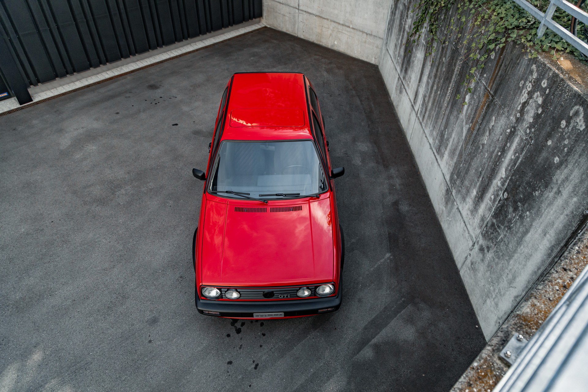 VW Golf 1800 GTI-image-8