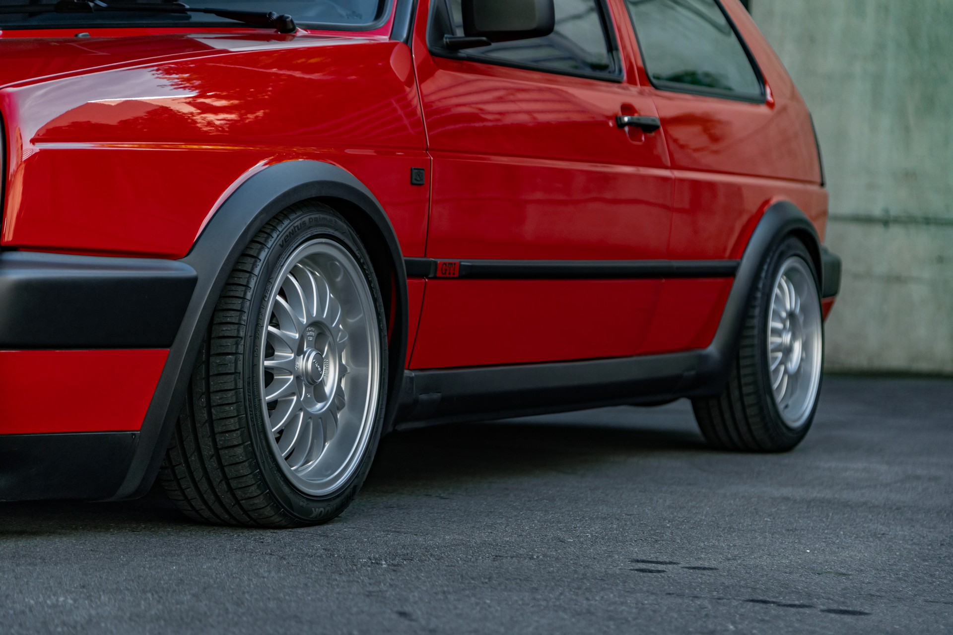 VW Golf 1800 GTI-image-30