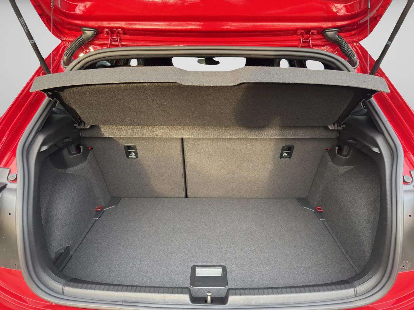 VW Polo 2.0 TSI GTI DSG-image-17