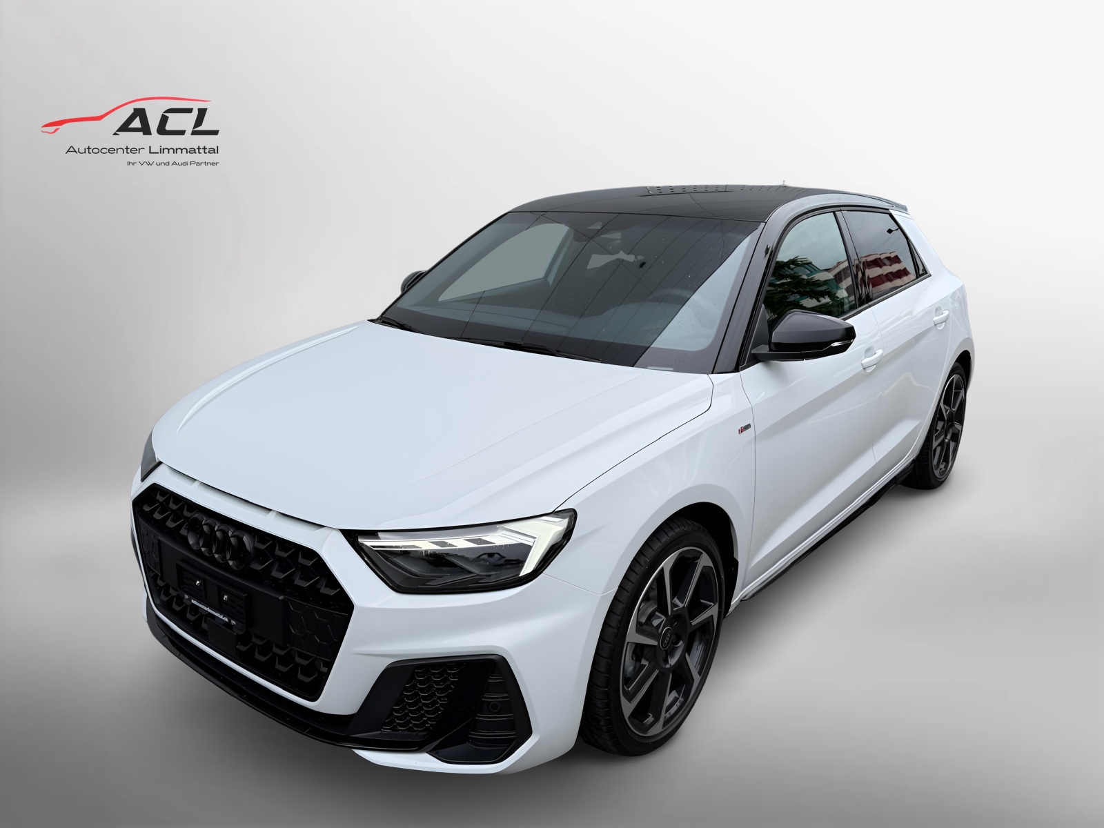 AUDI A1 Sportback 30 TFSI S Line Attraction S-tronic-image-0