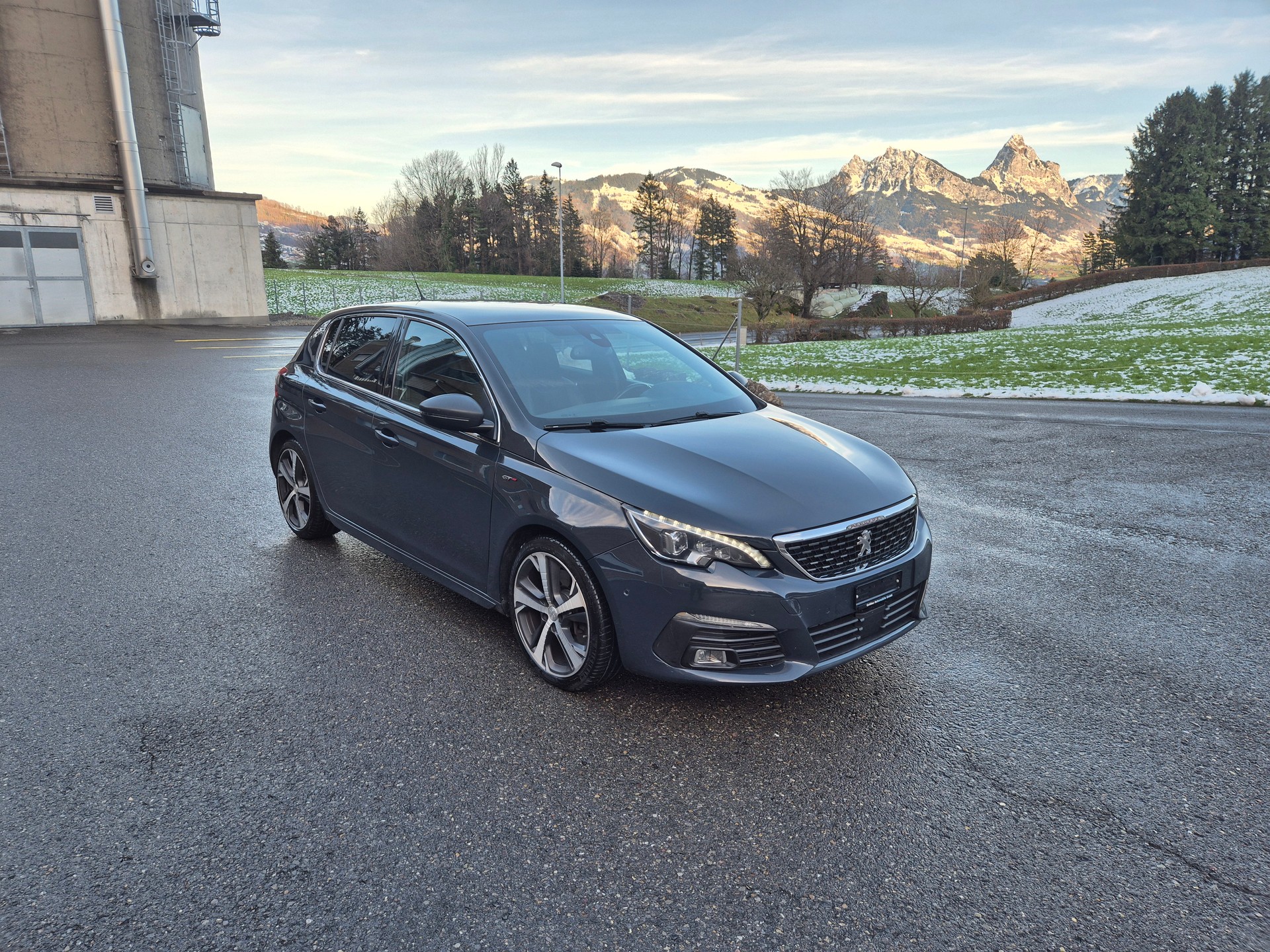 PEUGEOT 308 1.6 THP GT EAT-image-3