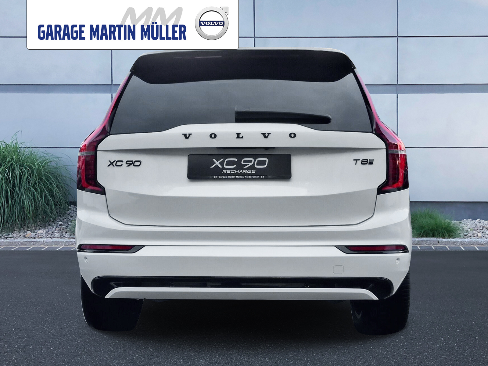 VOLVO XC90 2.0 T8 TE Black Edition eAWD-showroom-element-3
