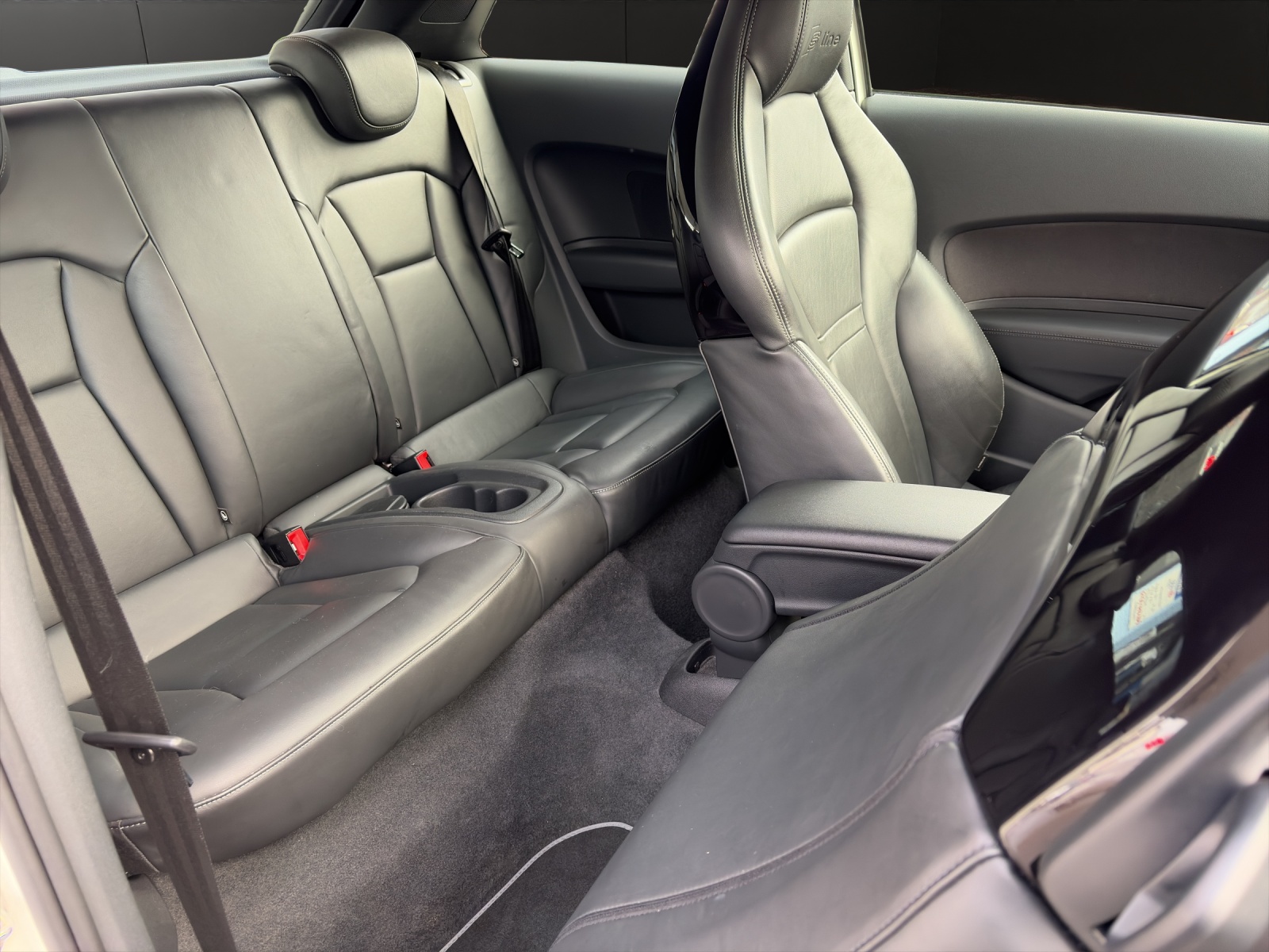 AUDI A1 Sport 1.4 TFSI Ambition S-Tronic-image-13