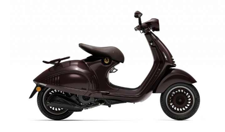 PIAGGIO 946 Horse-showroom-element-1