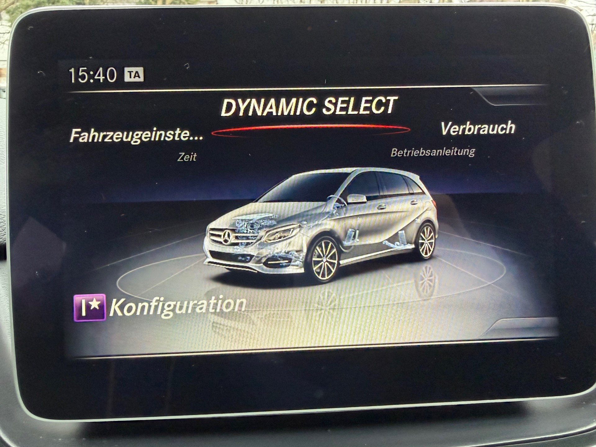 MERCEDES-BENZ B 200 Night Star 7G-DCT-image-12