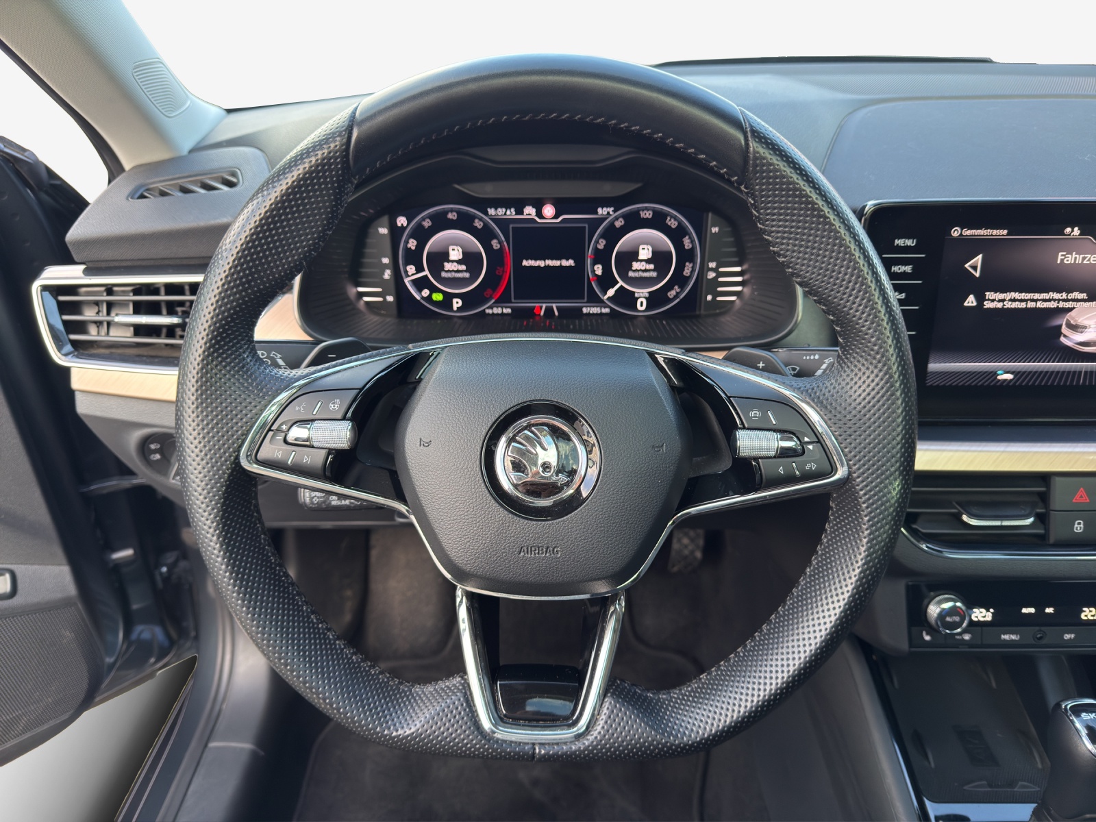 SKODA Kamiq 1.5 TSI ACT Style DSG-image-9