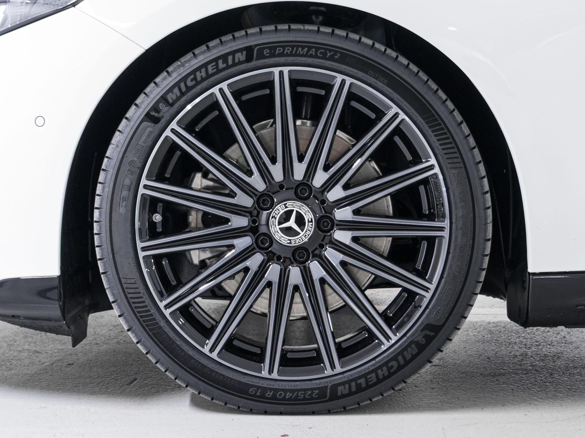 MERCEDES-BENZ CLA 220 4MATIC-image-14