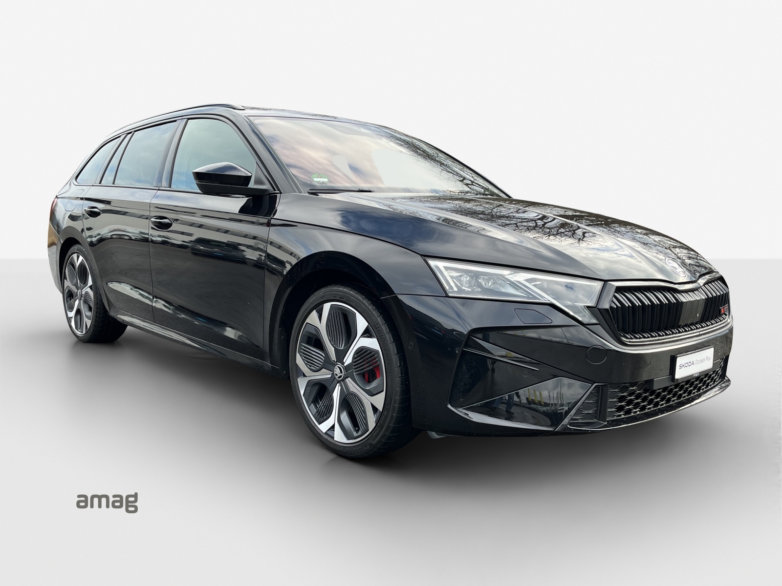 SKODA Octavia Combi 2.0 TSI DSG RS-image-5