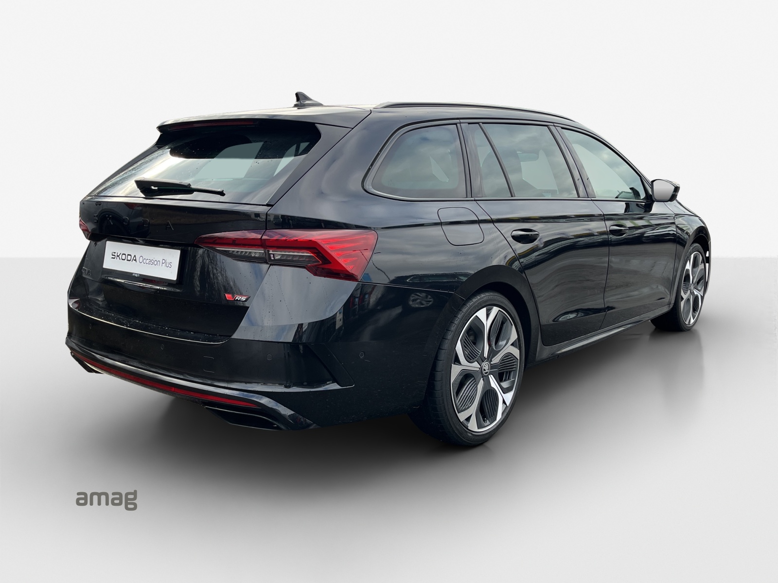SKODA Octavia Combi 2.0 TSI DSG RS-image-4