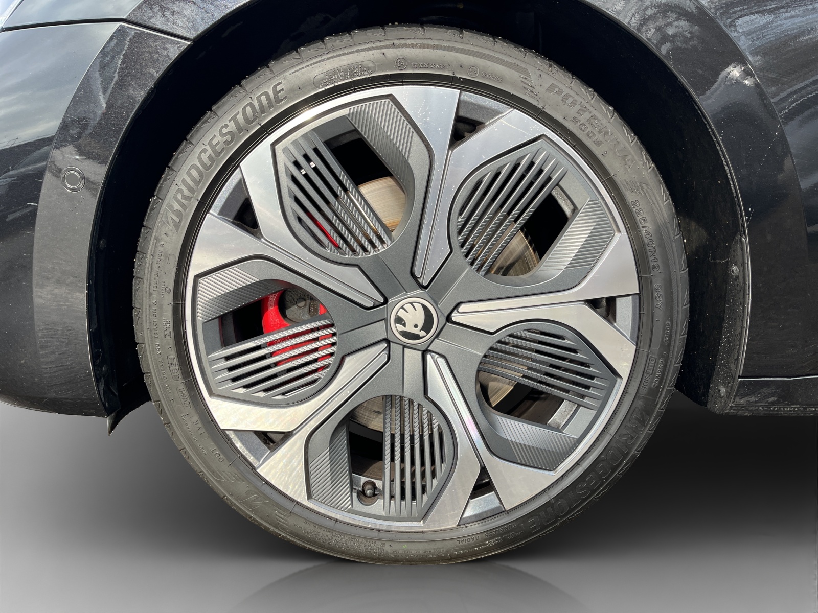 SKODA Octavia Combi 2.0 TSI DSG RS-image-14