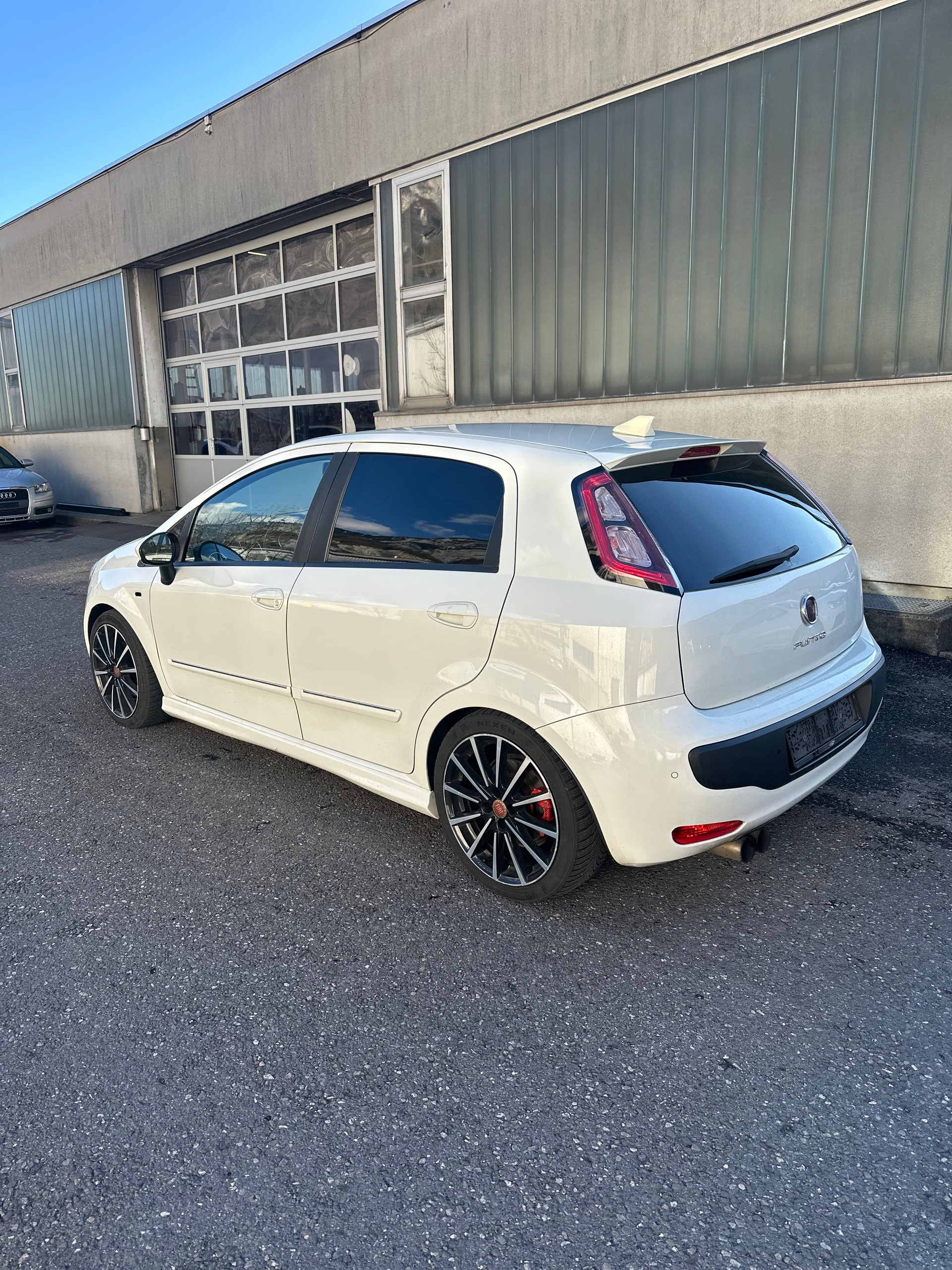 FIAT Punto Evo 1.4 16V Turbo Sport-image-10