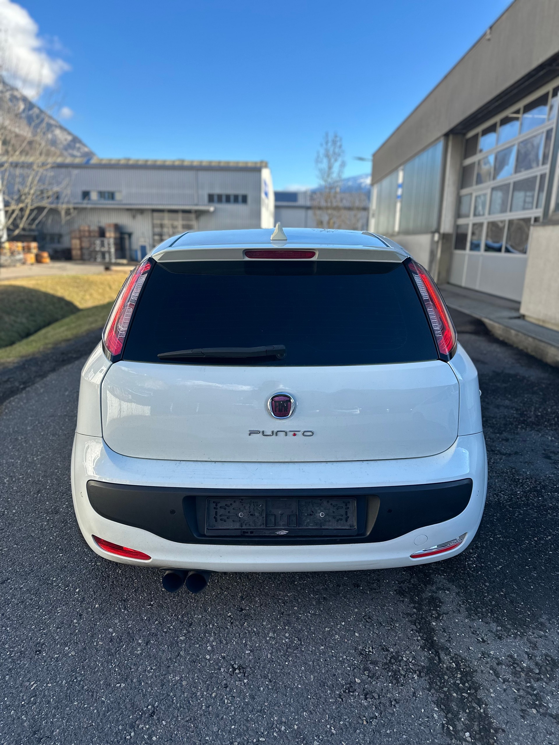 FIAT Punto Evo 1.4 16V Turbo Sport-image-12