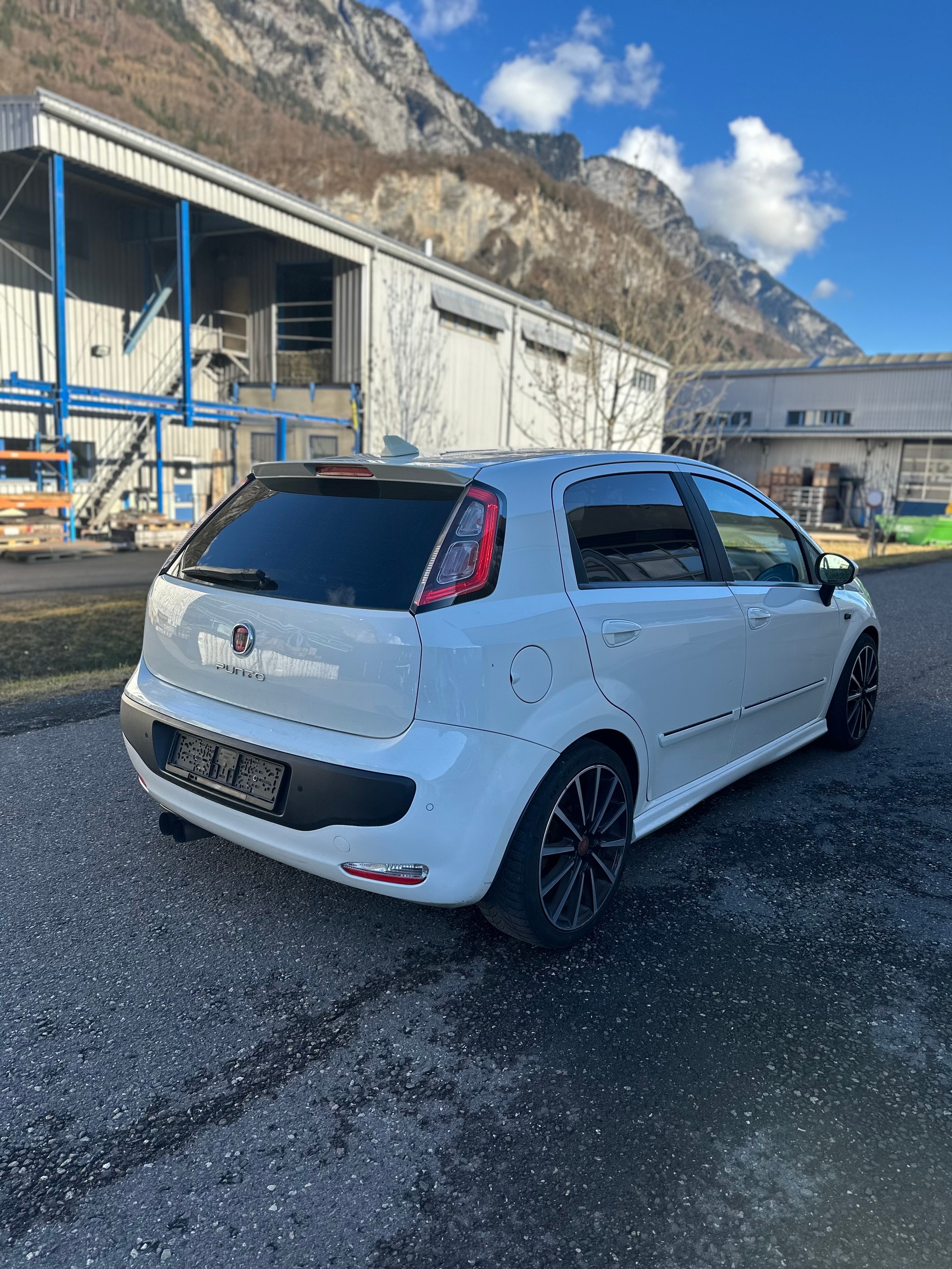 FIAT Punto Evo 1.4 16V Turbo Sport-image-14