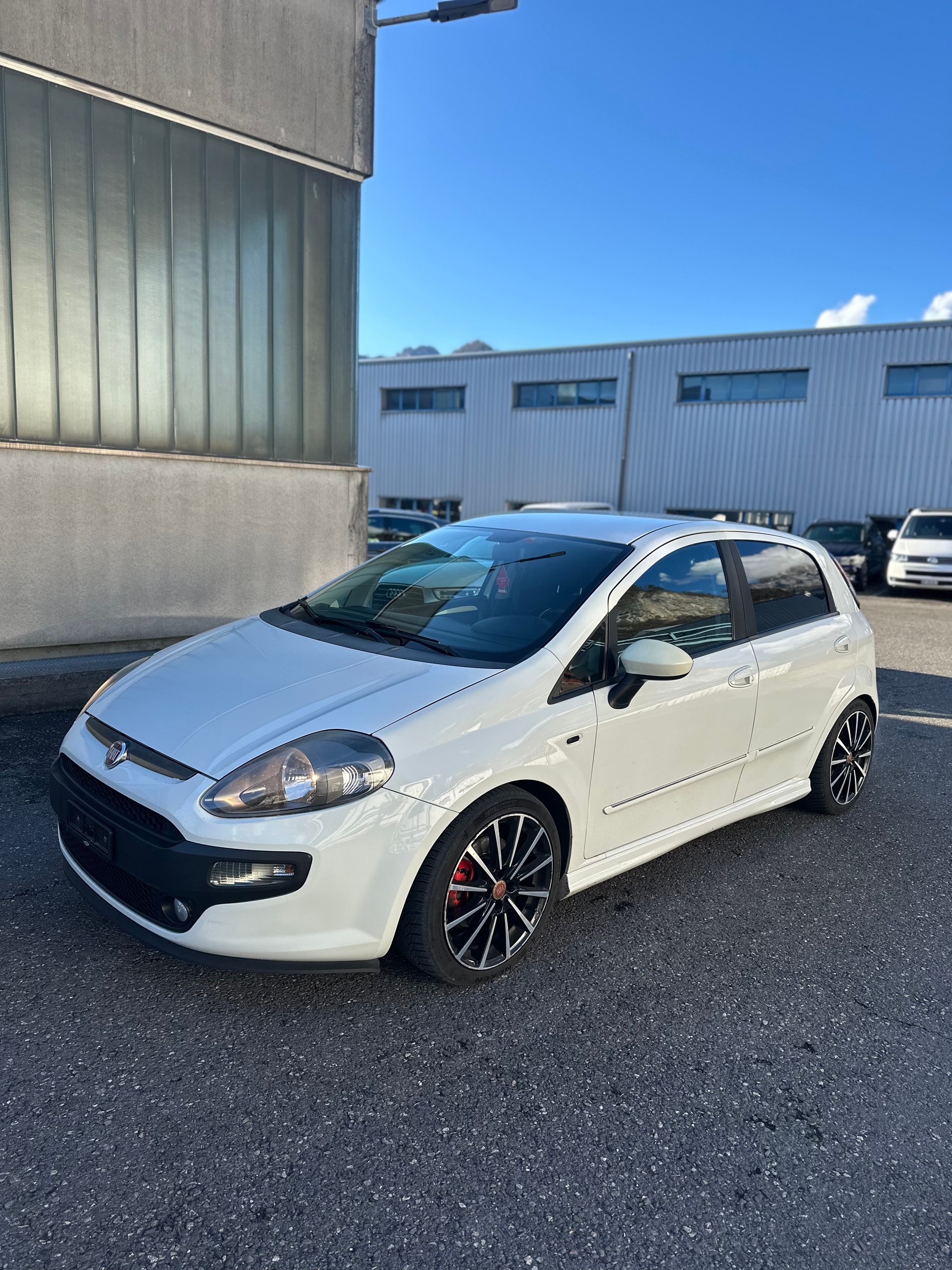 FIAT Punto Evo 1.4 16V Turbo Sport-image-1