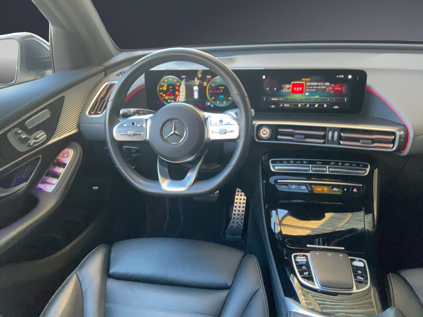 Image MERCEDES-BENZ EQC-400 EQC 400 AMG Line 4Matic