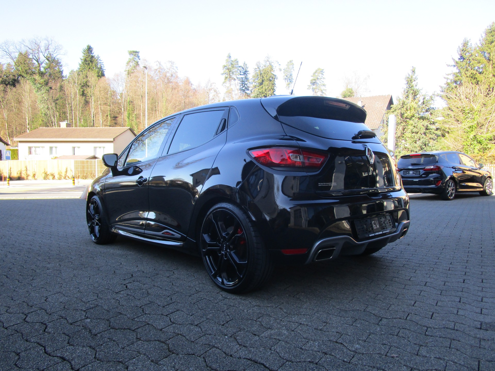 RENAULT Clio 1.6 T RS 220 Trophy EDC-image-1