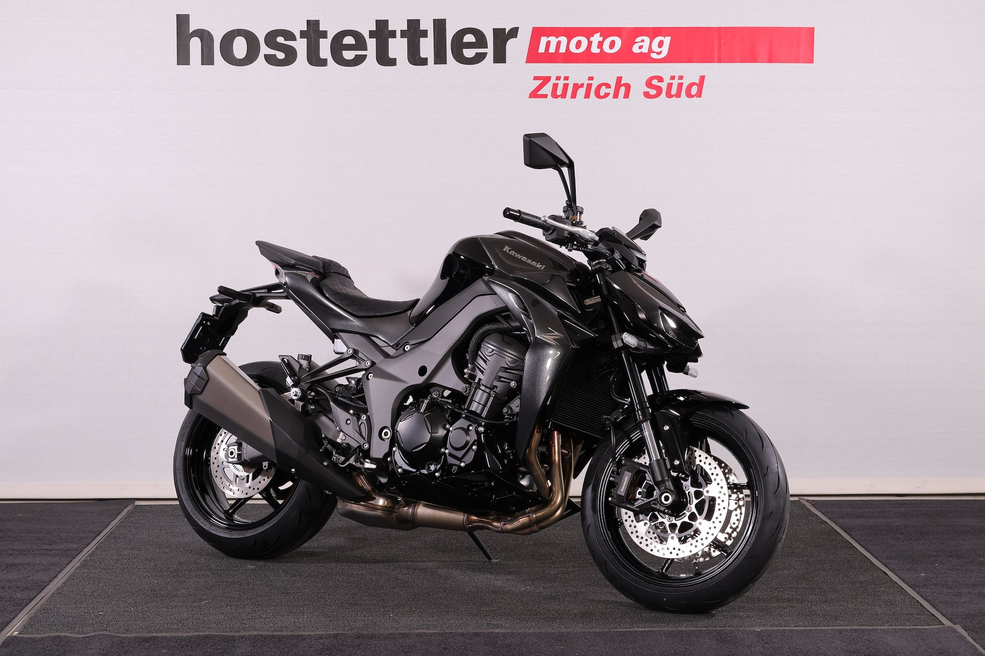 KAWASAKI Z1100-showroom-element-2