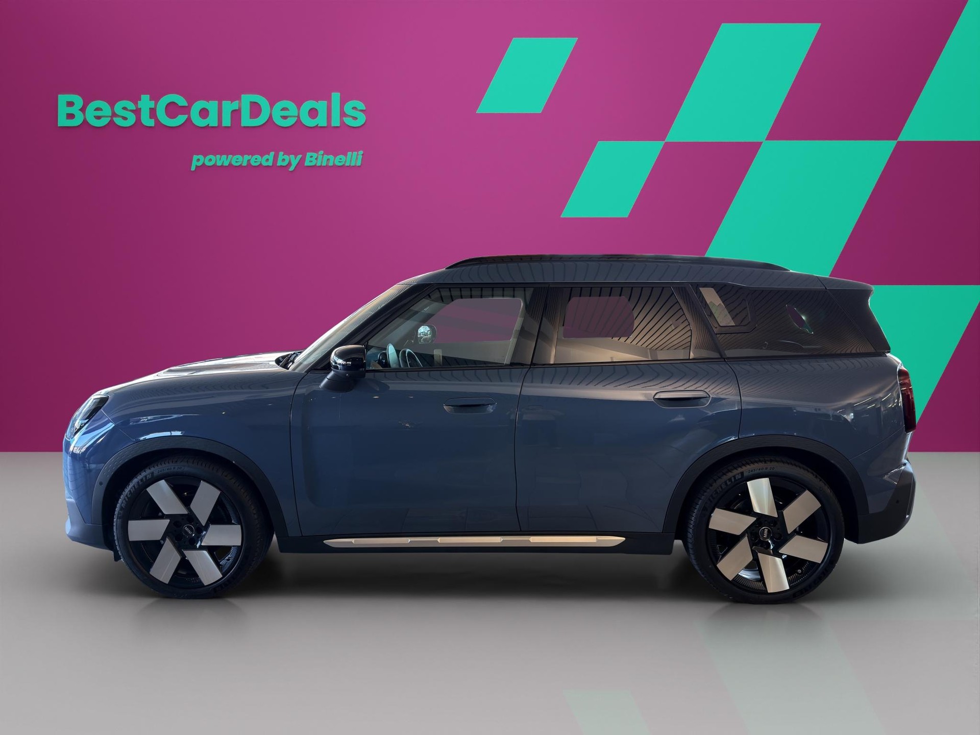 MINI Countryman E Favoured Trim-image-5