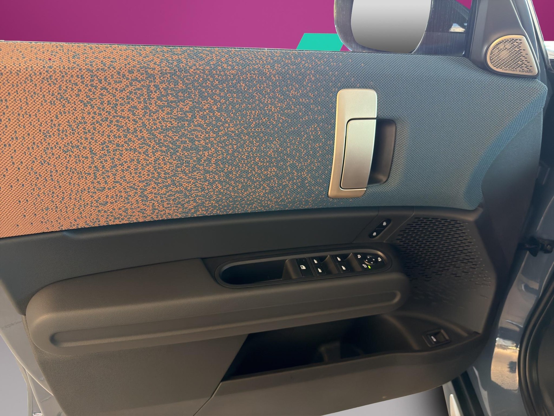 MINI Countryman E Favoured Trim-image-17