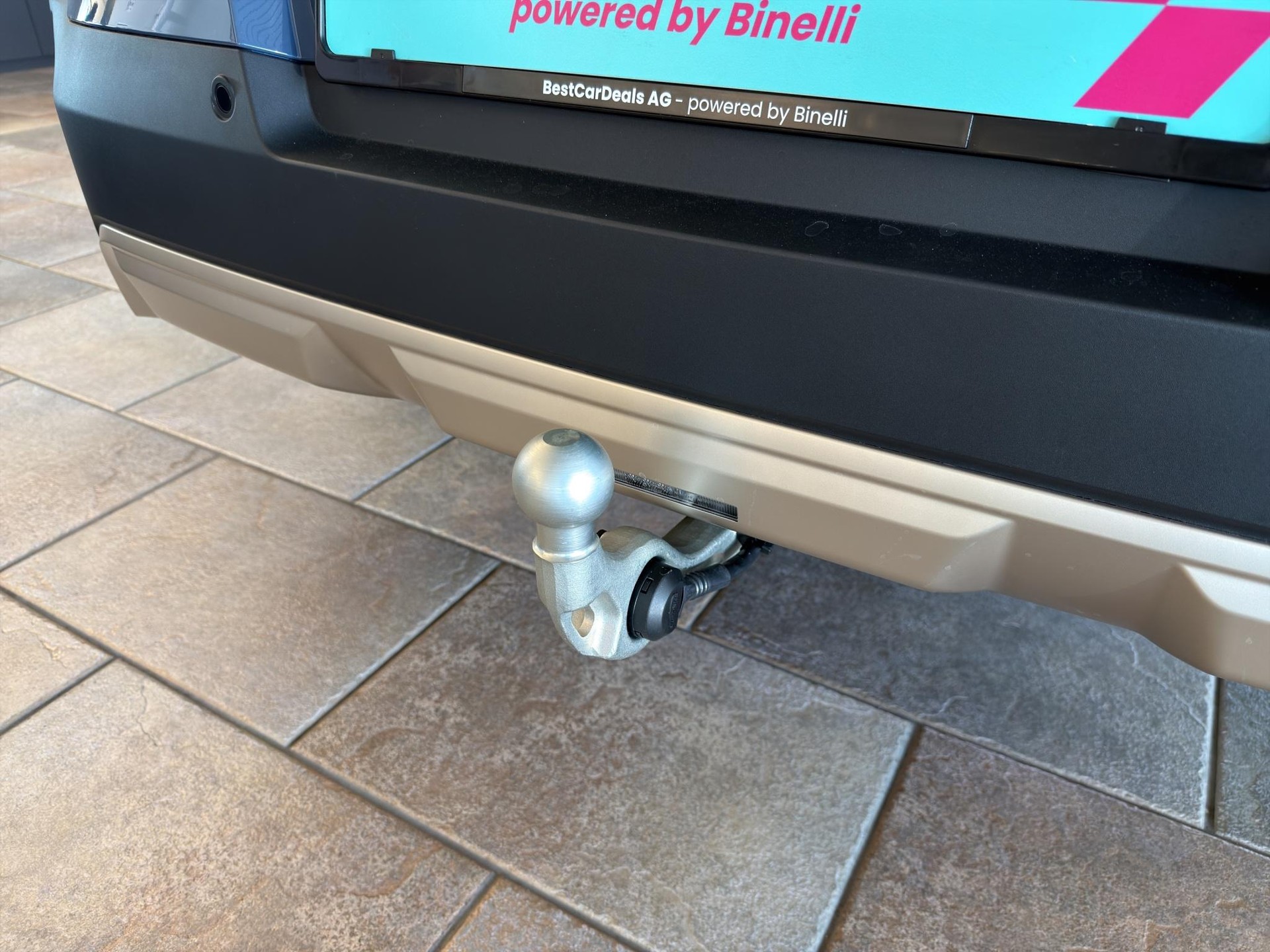 MINI Countryman E Favoured Trim-image-18