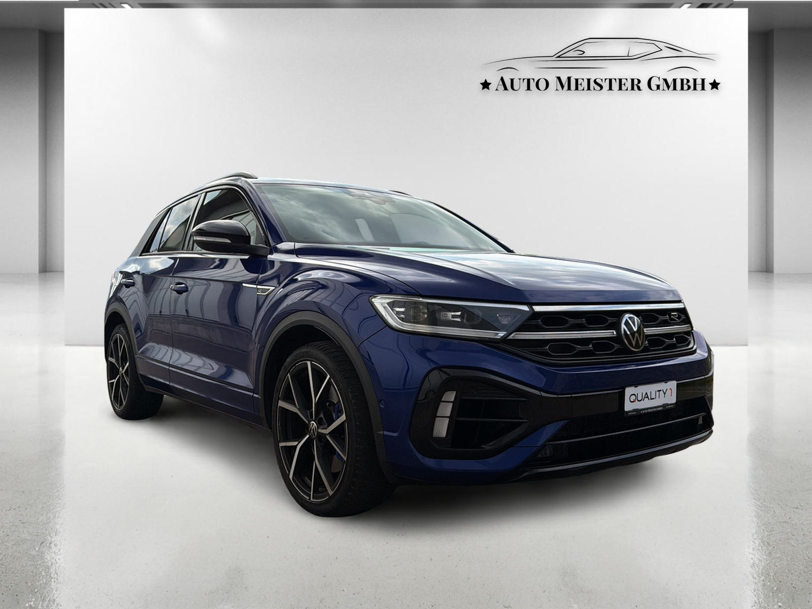 VW T-Roc 2.0 TSI R DSG 4Motion-image-4