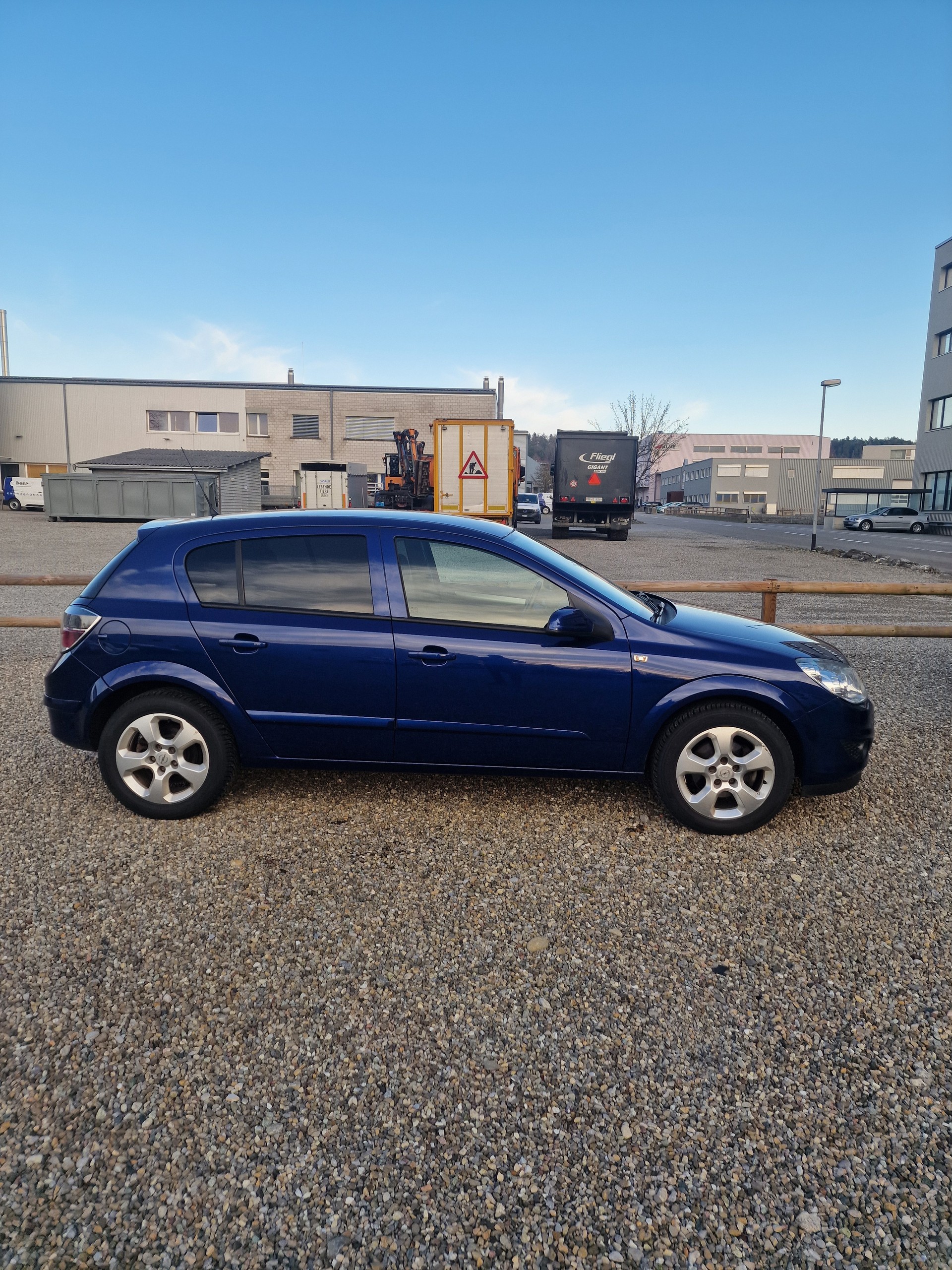 OPEL Astra 1.6i 16V-showroom-element-3