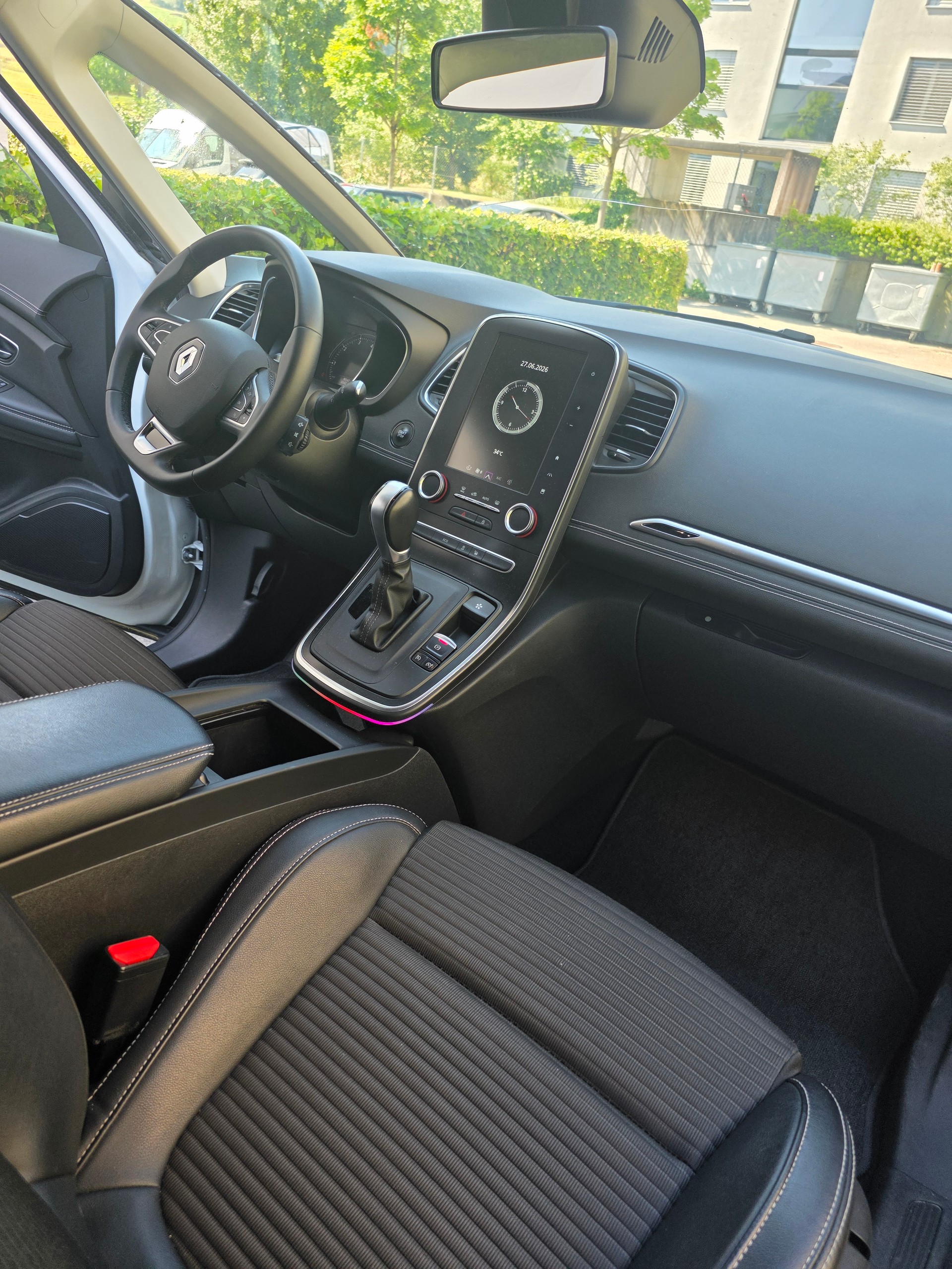 RENAULT Grand Scénic 1.3 16V Turbo Intens EDC-image-13