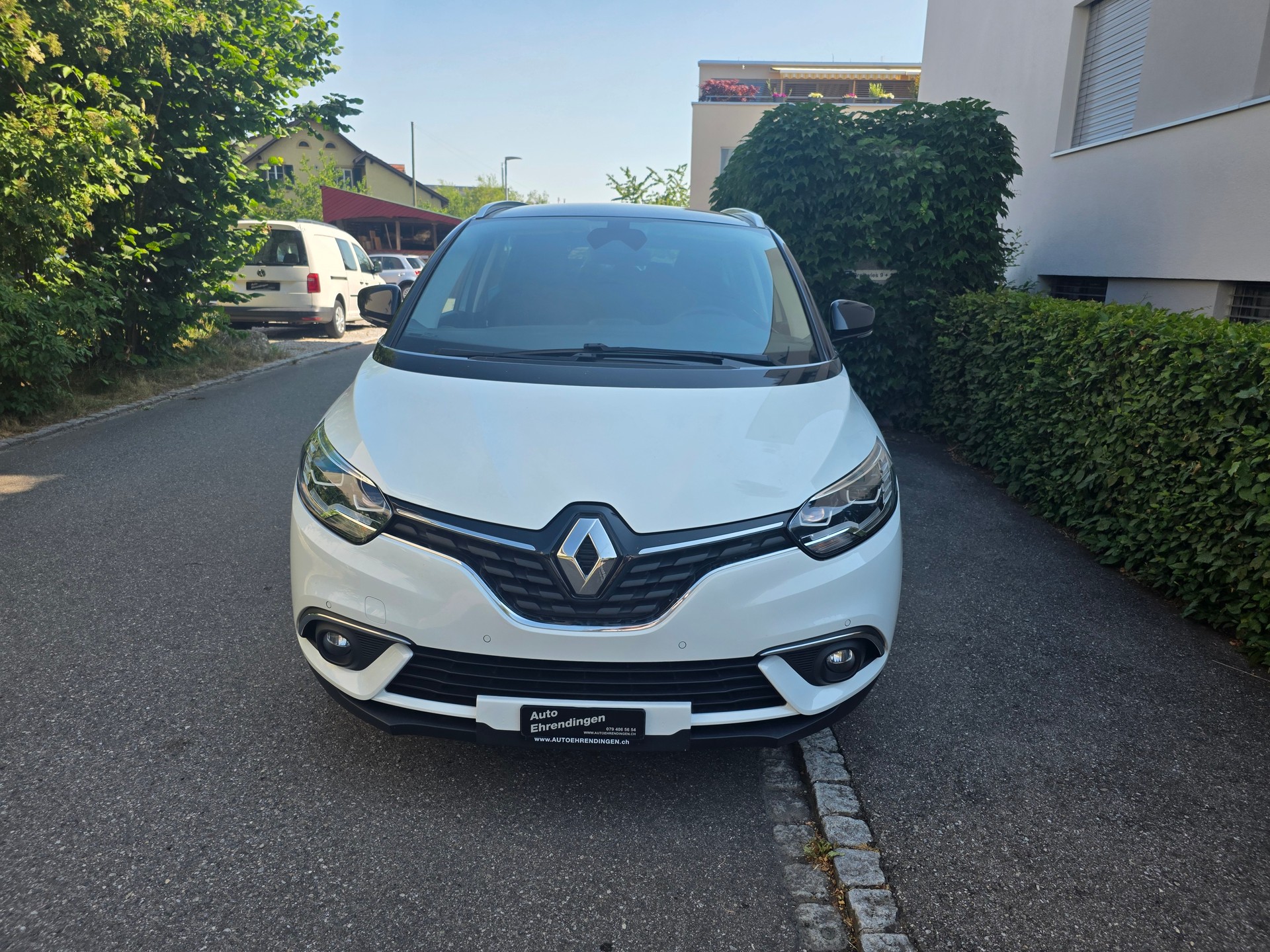 RENAULT Grand Scénic 1.3 16V Turbo Intens EDC-image-1