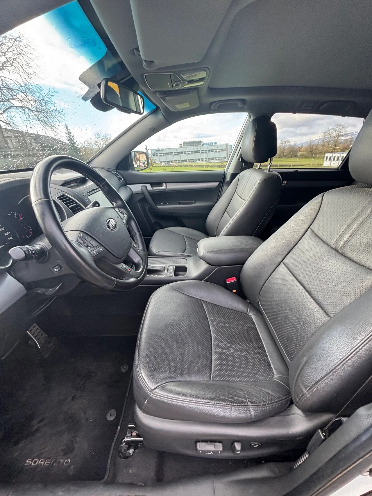 KIA Sorento 2.2 CRDI LX Automatic-image-8