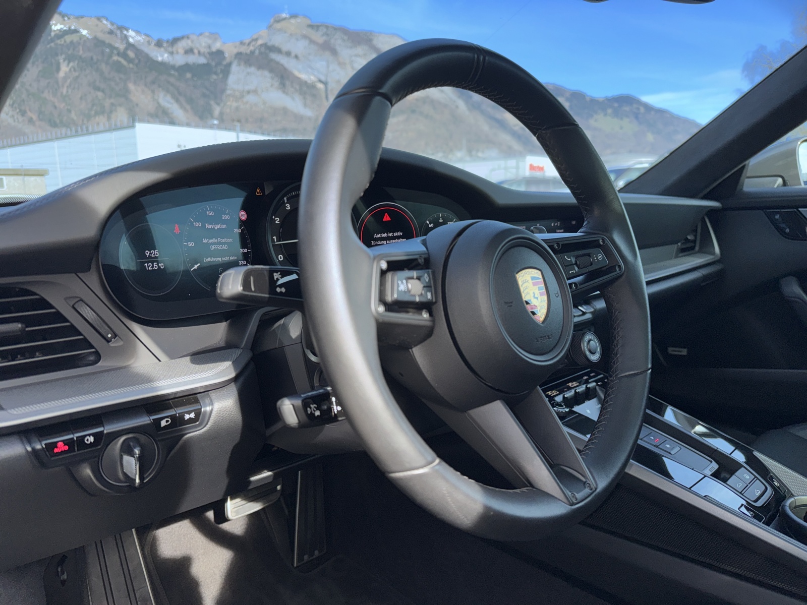 PORSCHE 911 Carrera 4S PDK-image-18