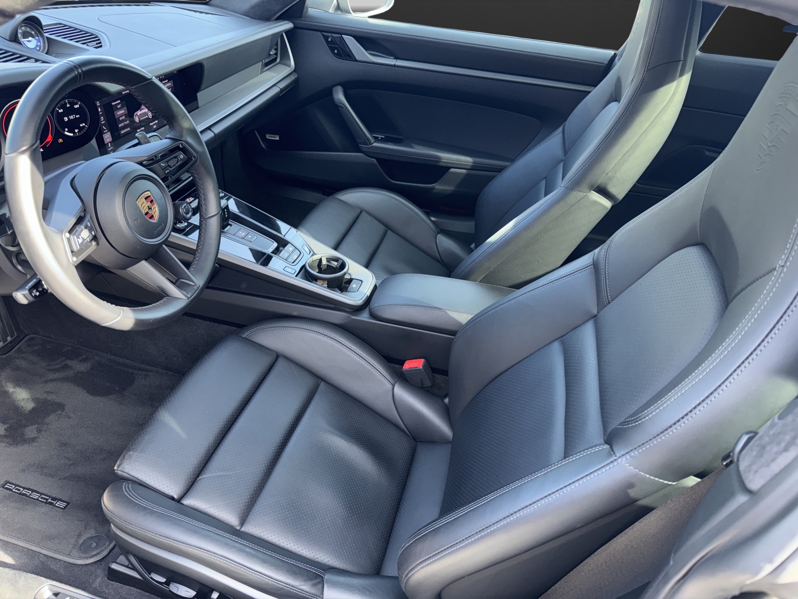 PORSCHE 911 Carrera 4S PDK-image-7