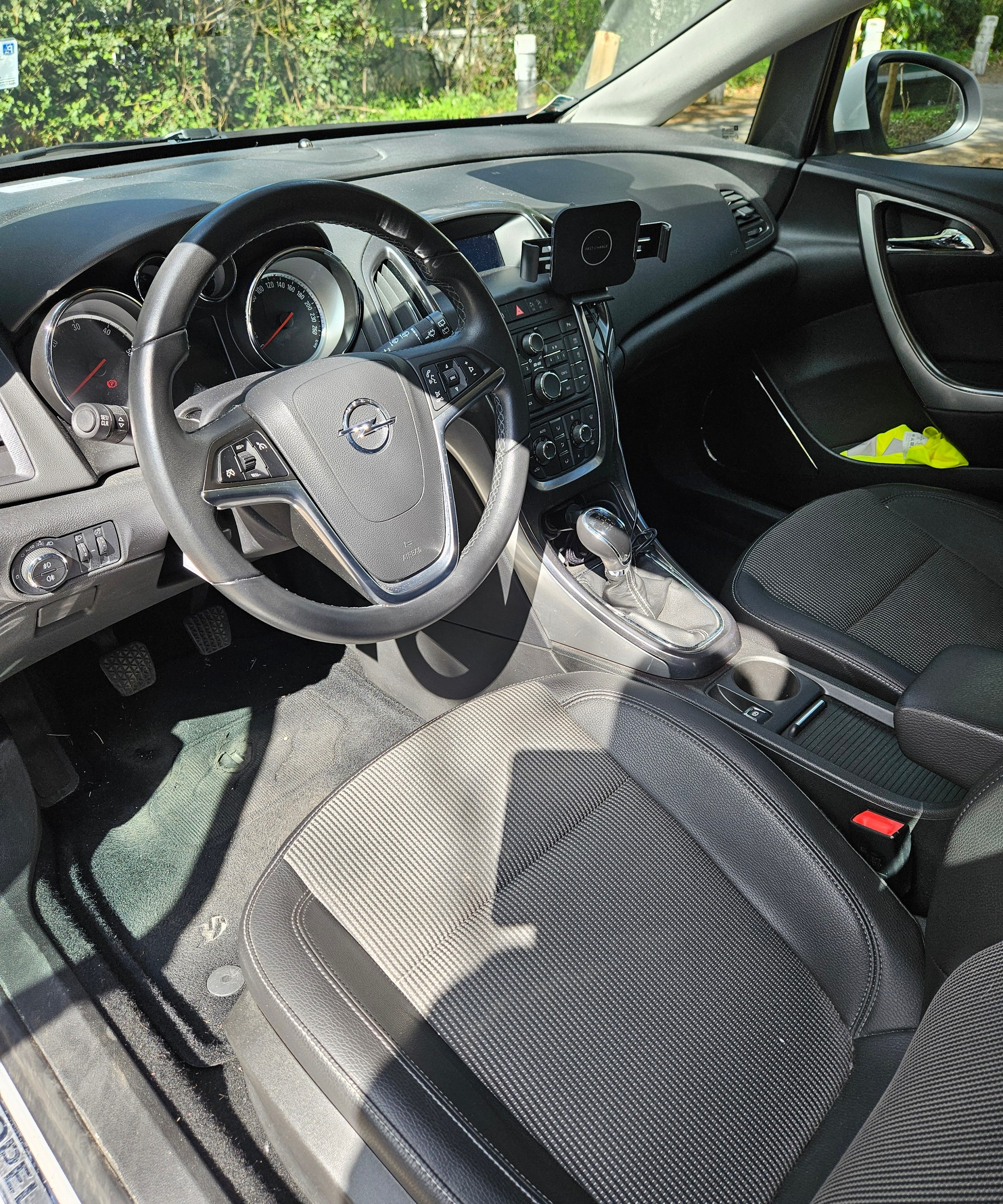 OPEL ASTRA-image-4