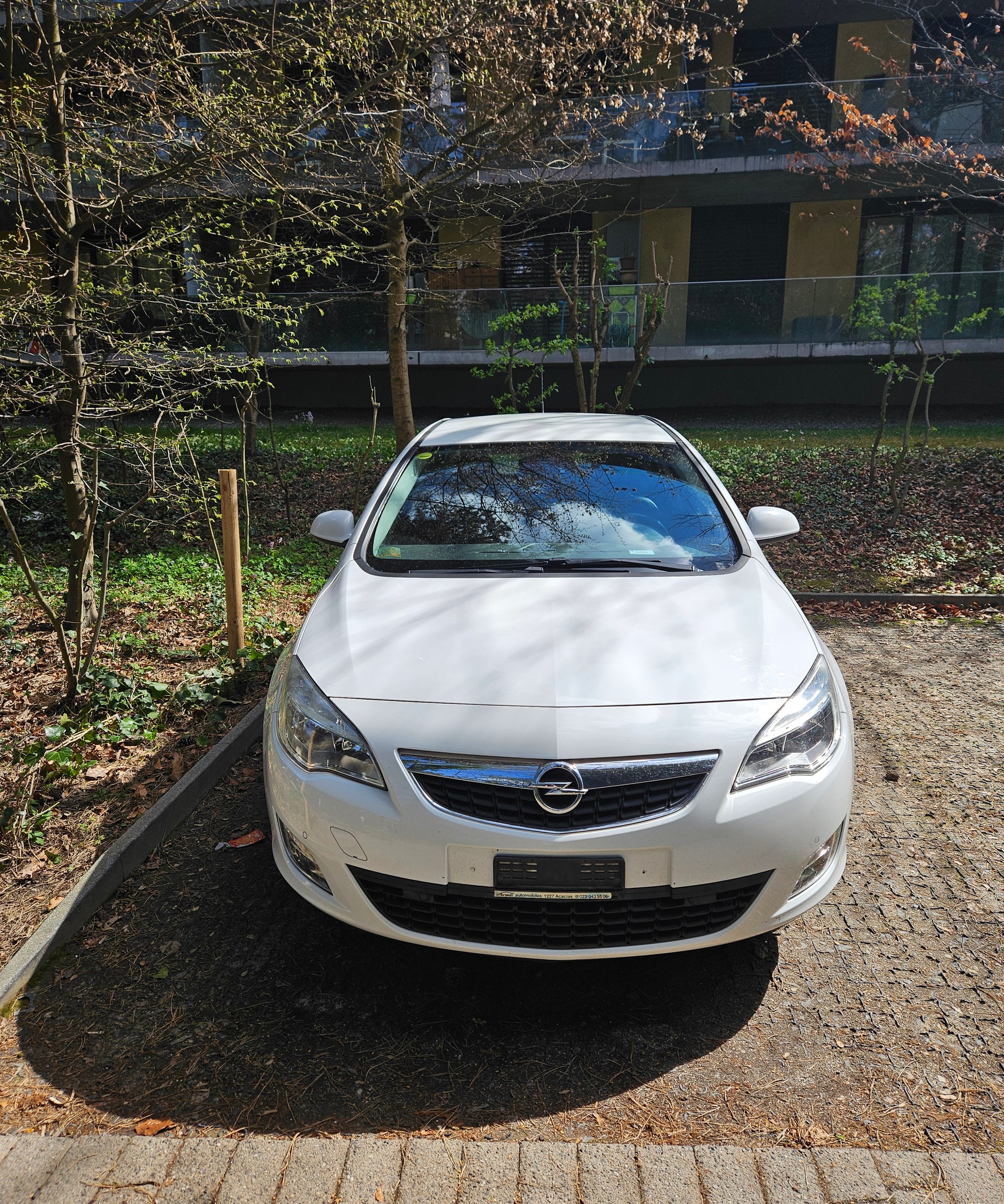 OPEL ASTRA-image-1