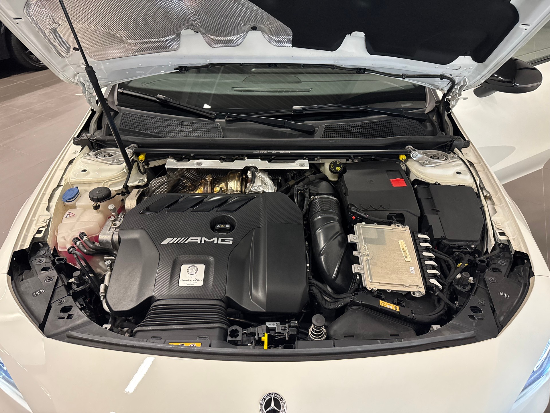 MERCEDES-BENZ CLA 45 AMG 4Matic+ 8G-DCT-image-29